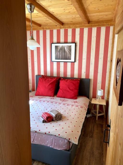 Le Chalet Des Coeurs Le Tholy Luaran gambar