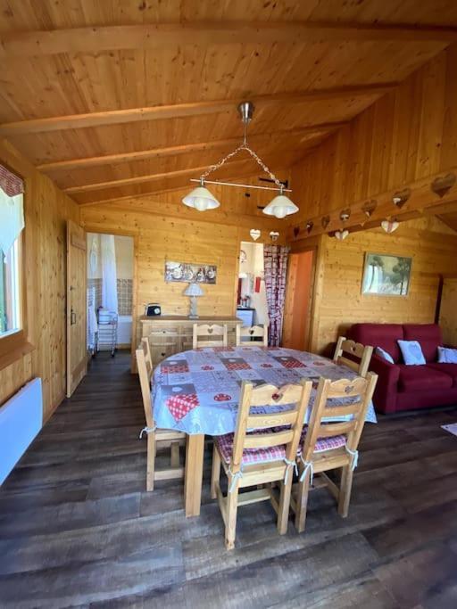 Le Chalet Des Coeurs Le Tholy Luaran gambar