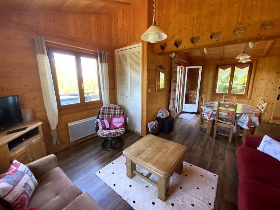 Le Chalet Des Coeurs Le Tholy Luaran gambar