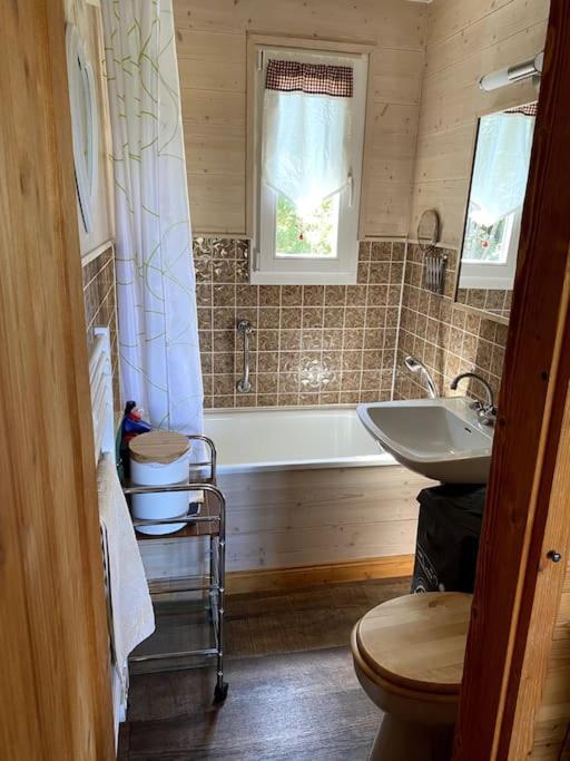 Le Chalet Des Coeurs Le Tholy Luaran gambar